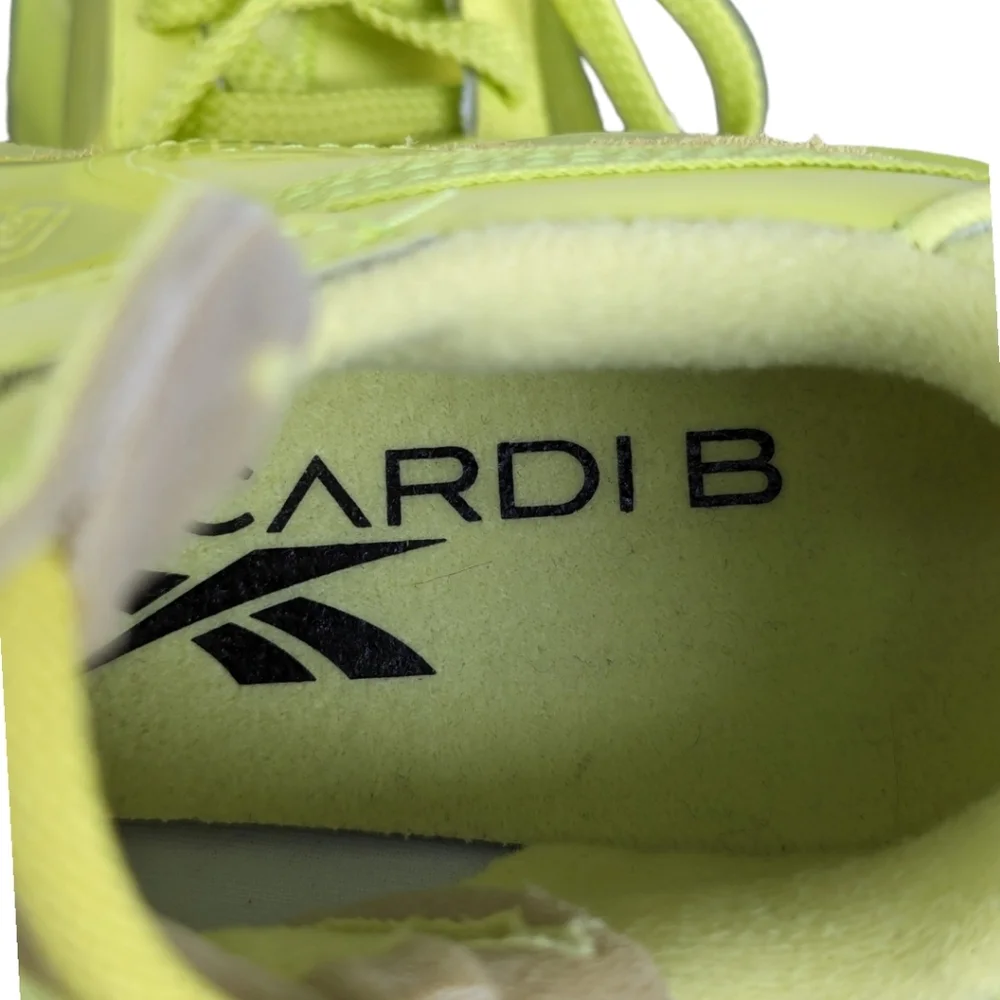 REEBOk Club C x CARDI Sneakers (Size‎ 6.5)